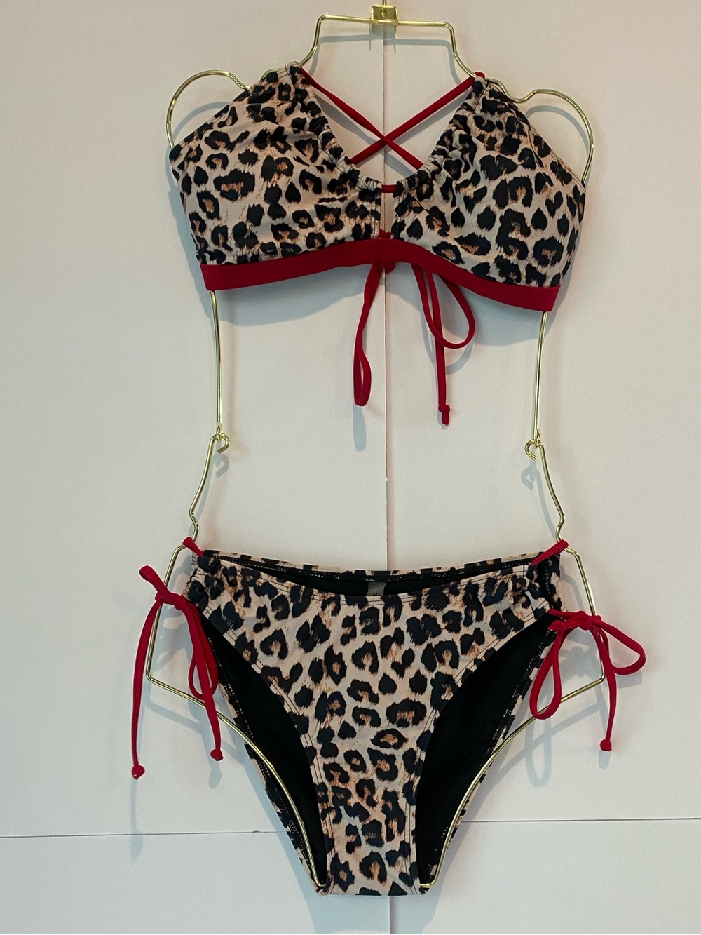NWOT Blooming Jelly Leopard Print Red Trim Tie Side Two Piece Swimsuit Size M